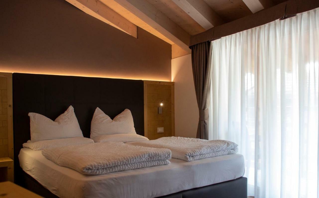 Dolcevita Ambiez B&B San Lorenzo Dorsino Ngoại thất bức ảnh
